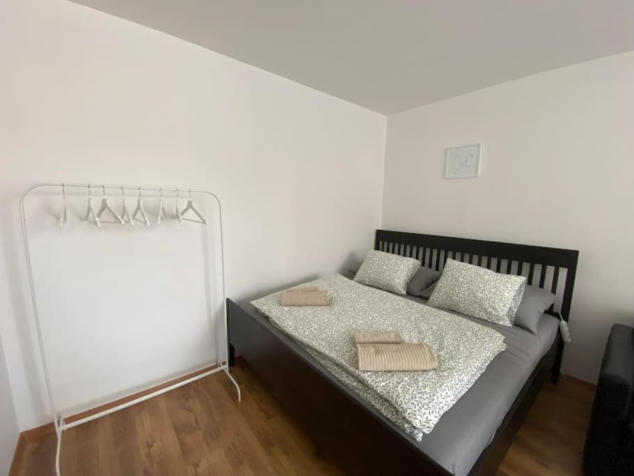 Ferienwohnung Apartman Ve Valticich Valtice Exterior foto